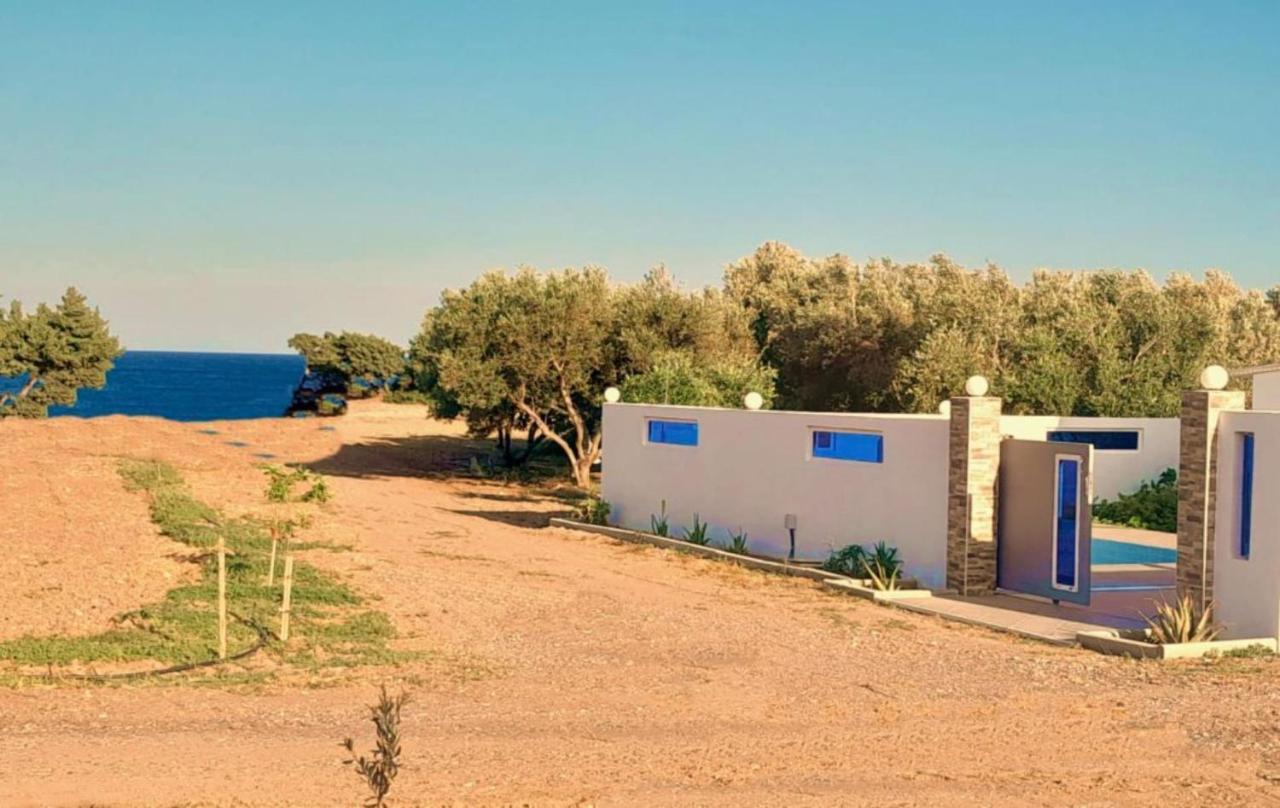 Vilă Pearl - Front House With Private Pool